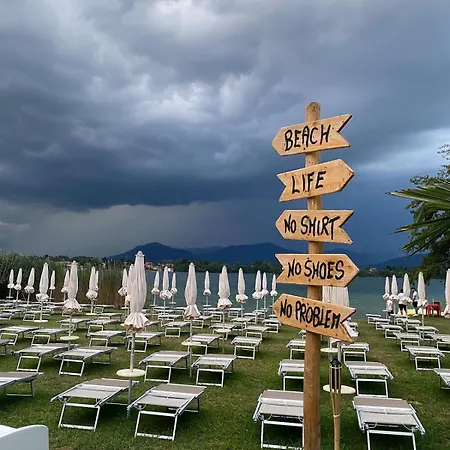 Nest Of The Lakes - Between Maggiore, Monate And Comabbio *