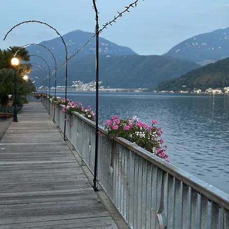 아파트 Nest Of The Lakes - Between Maggiore, Monate And Comabbio *