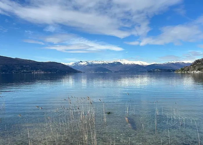 Nest Of The Lakes - Between Maggiore, Monate And Comabbio 아파트 *