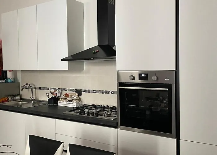 Nest Of The Lakes - Between Maggiore, Monate And Comabbio Apartament *